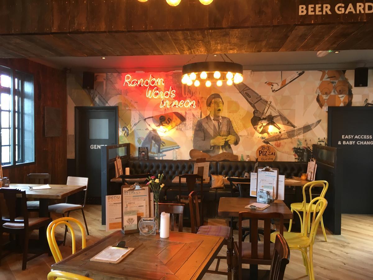 Queen Street Tap เดล ภายนอก รูปภาพ